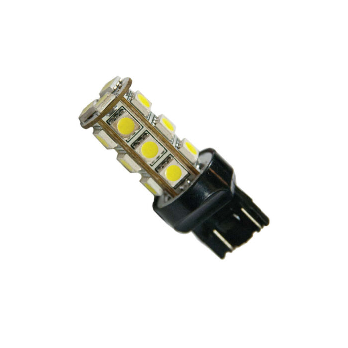 : 7443 18 LED 3-Chip SMD Bulb Single Cool White